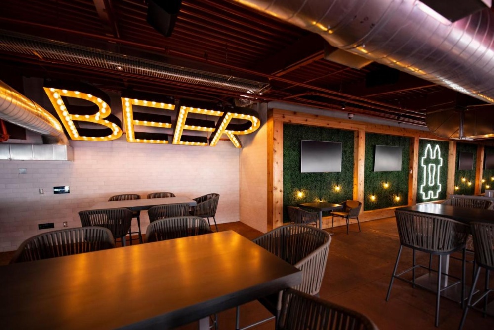 Ellis Island Hotel Casino & Brewery (Free Parking) Image 21